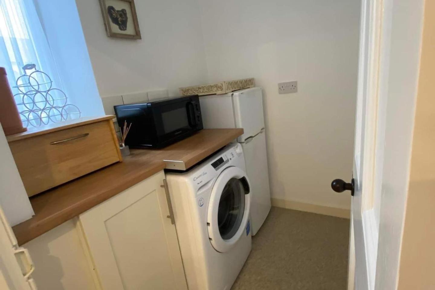 Newburghaprtment Scotland Sleeps 4 Firepit Garden Apartment คูพาร์ ภายนอก รูปภาพ